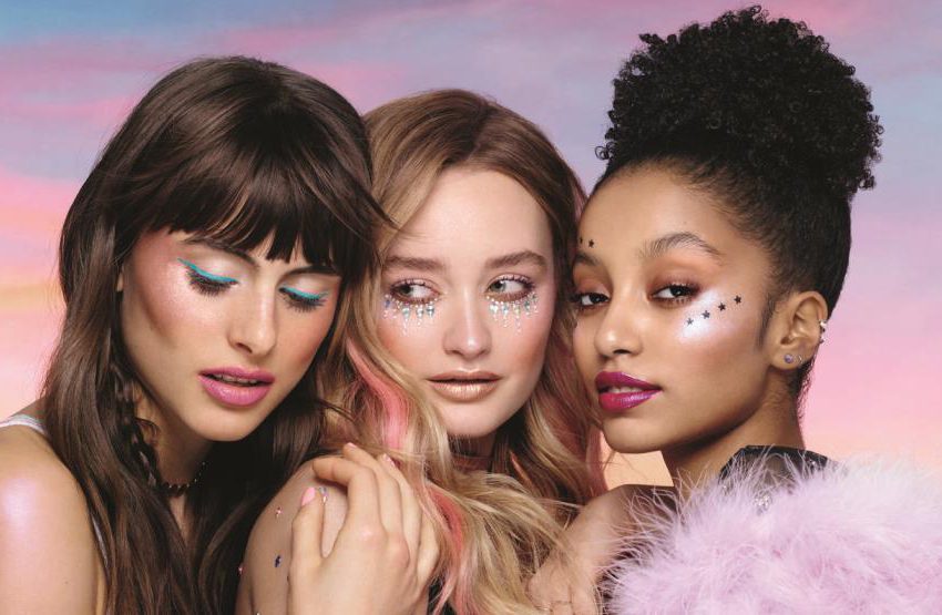 Brazilian company buys Avon