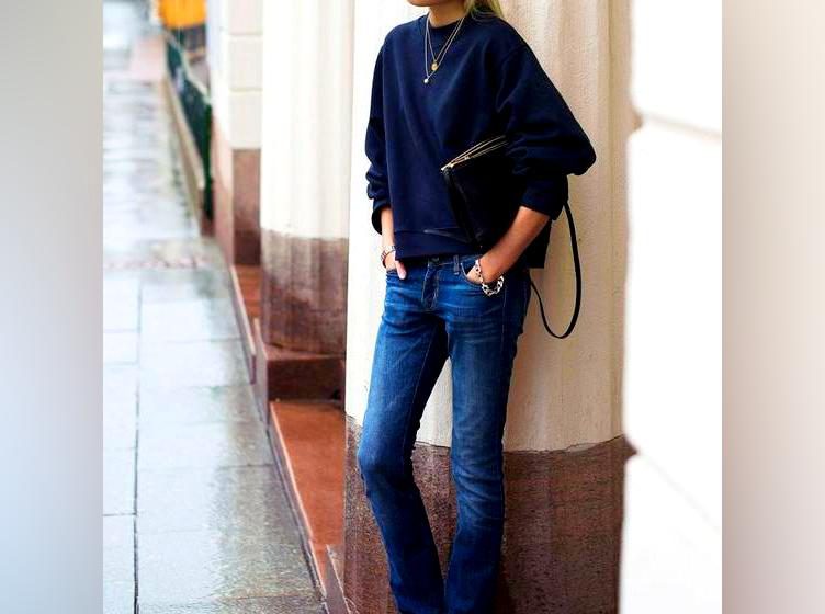 Slip-On Sneakers Outfit Ideas For Spring