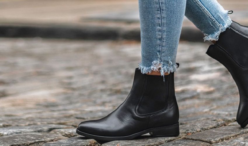 With what to wear chelsea boots this year: photos, trends, ideas of fashionable images