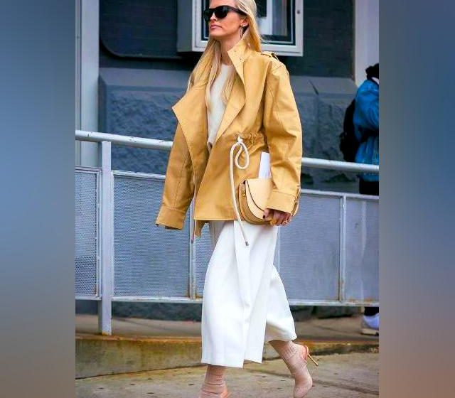 Women Wearing Pastel Color Boots: Best Looks To purchase