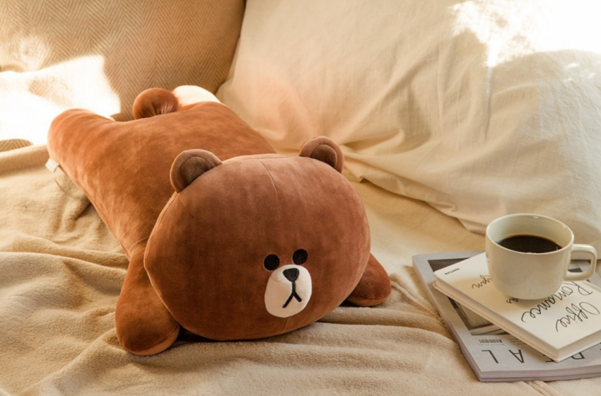  [Contest]: Keep the lips moisturised and stand an opportunity to win a LINE FRIENDS cushion
