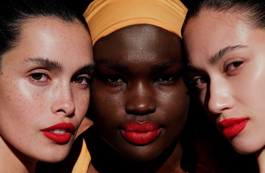 AAFW makeup look breakdowns: Bold lips by Clarins for Bondi Born